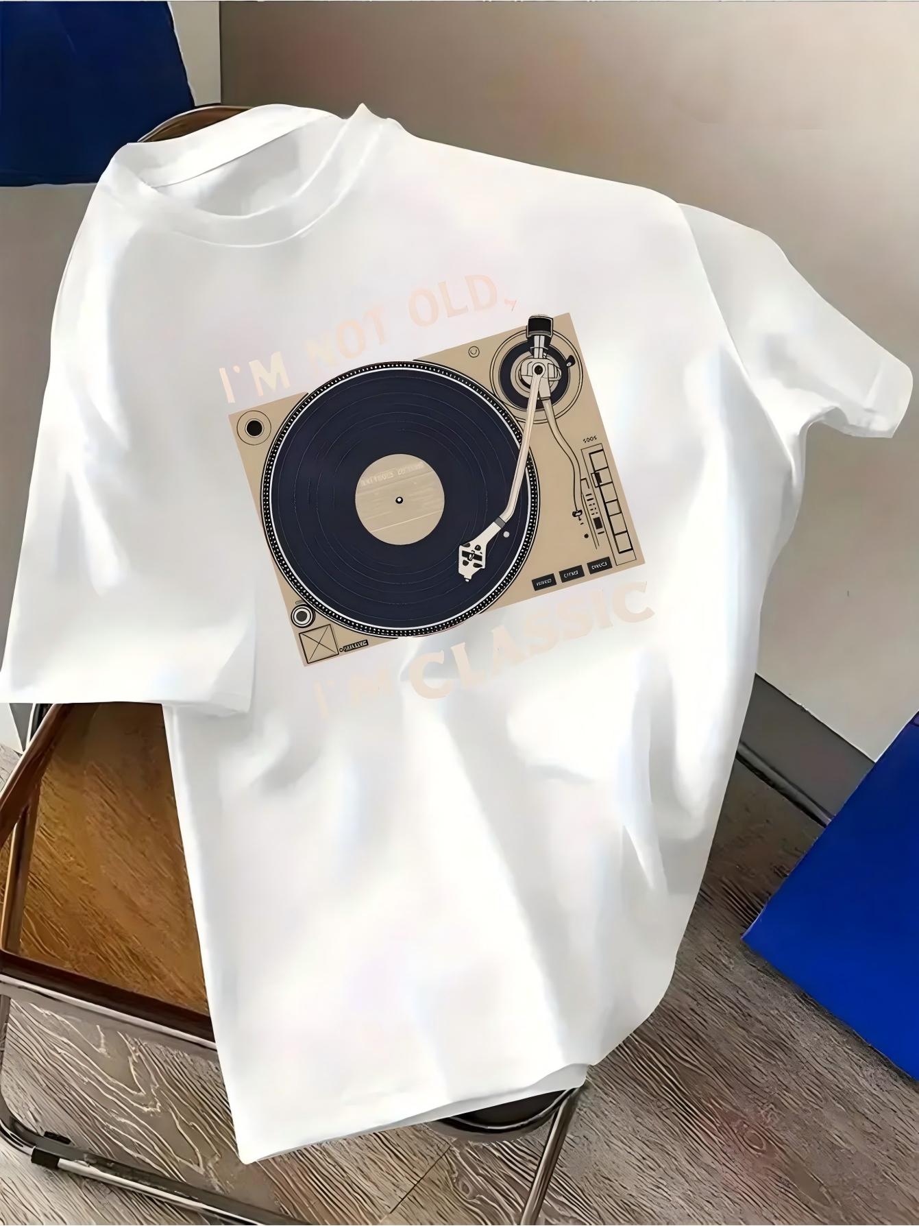 Vintage Record Player T-Shirt  - Summer Clothing Old Money recension och pris