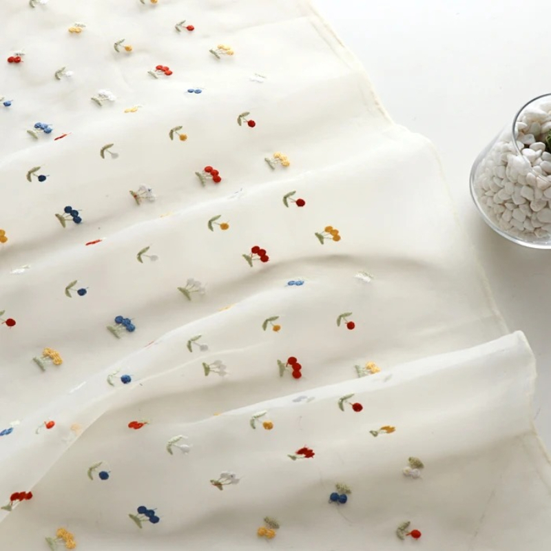 145x50cm White Fruit Embroider - Summer Gauze Clothing recension och pris